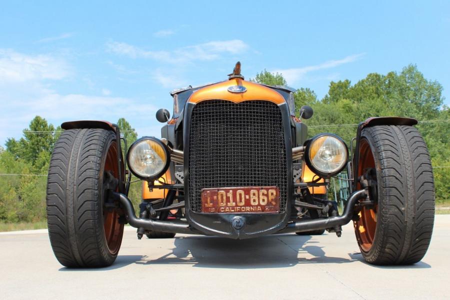  Ford Model T Resto-Rod 1927 года  (фото 8 из 12)